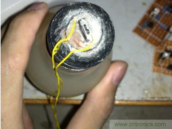 LED夜燈改裝記，如何廢物利用？