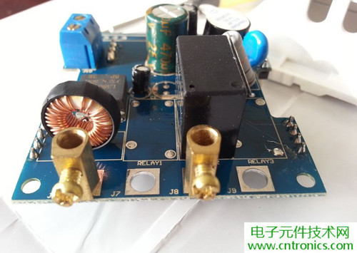 一款觸控開關拆解，做工不錯