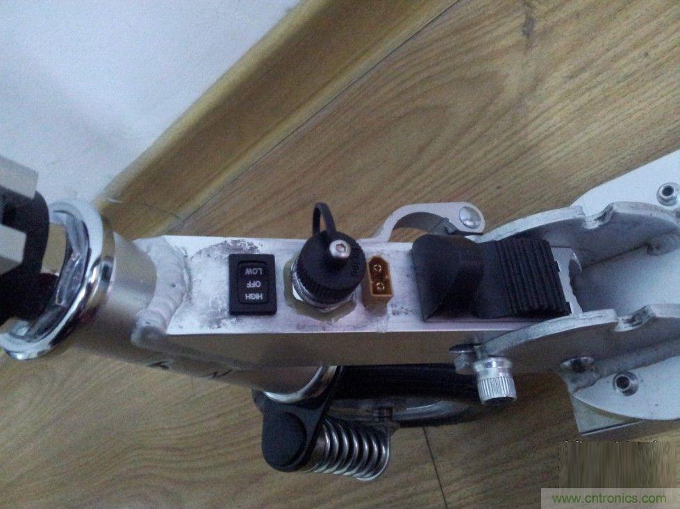 能工巧匠!DIY屬于你的電動(dòng)滑板車!