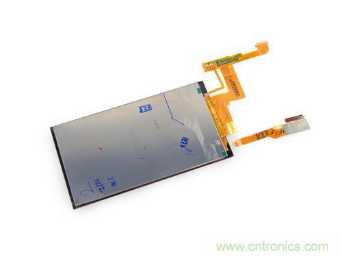 牛人強拆！新HTC One(M8)真機精密做工難修理