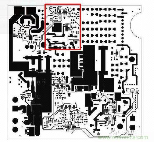 這是自動測試設(shè)備的PCB,因為事先了解過那顆SEPIC轉(zhuǎn)換器(以紅框標(biāo)示),我的設(shè)計第一次就成功。